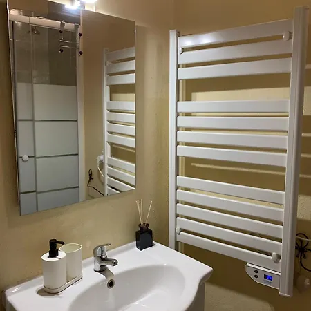 Glamping Mare By Smart-home, Monolocali Guest house