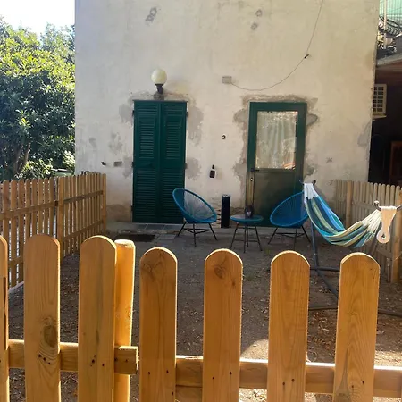 Monolocali Verde Mare Con Parcheggio Pensjonat Genua